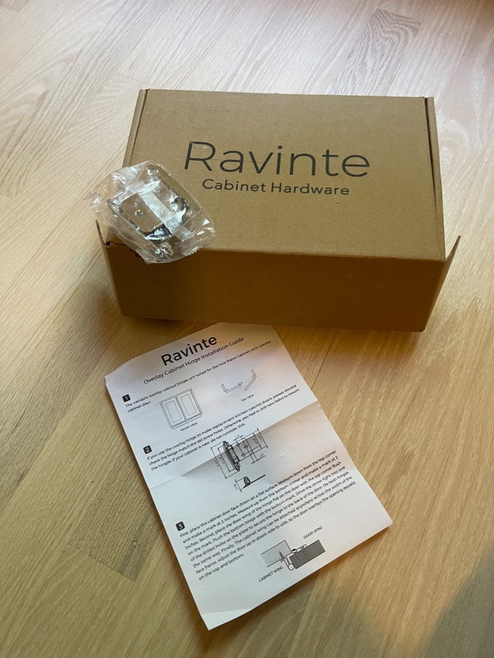 Ravinte 50 Pack (25 Pairs) 1/2" Overlay Cabinet Hinges - Satin Nickel - NEW - Picture 3 of 6